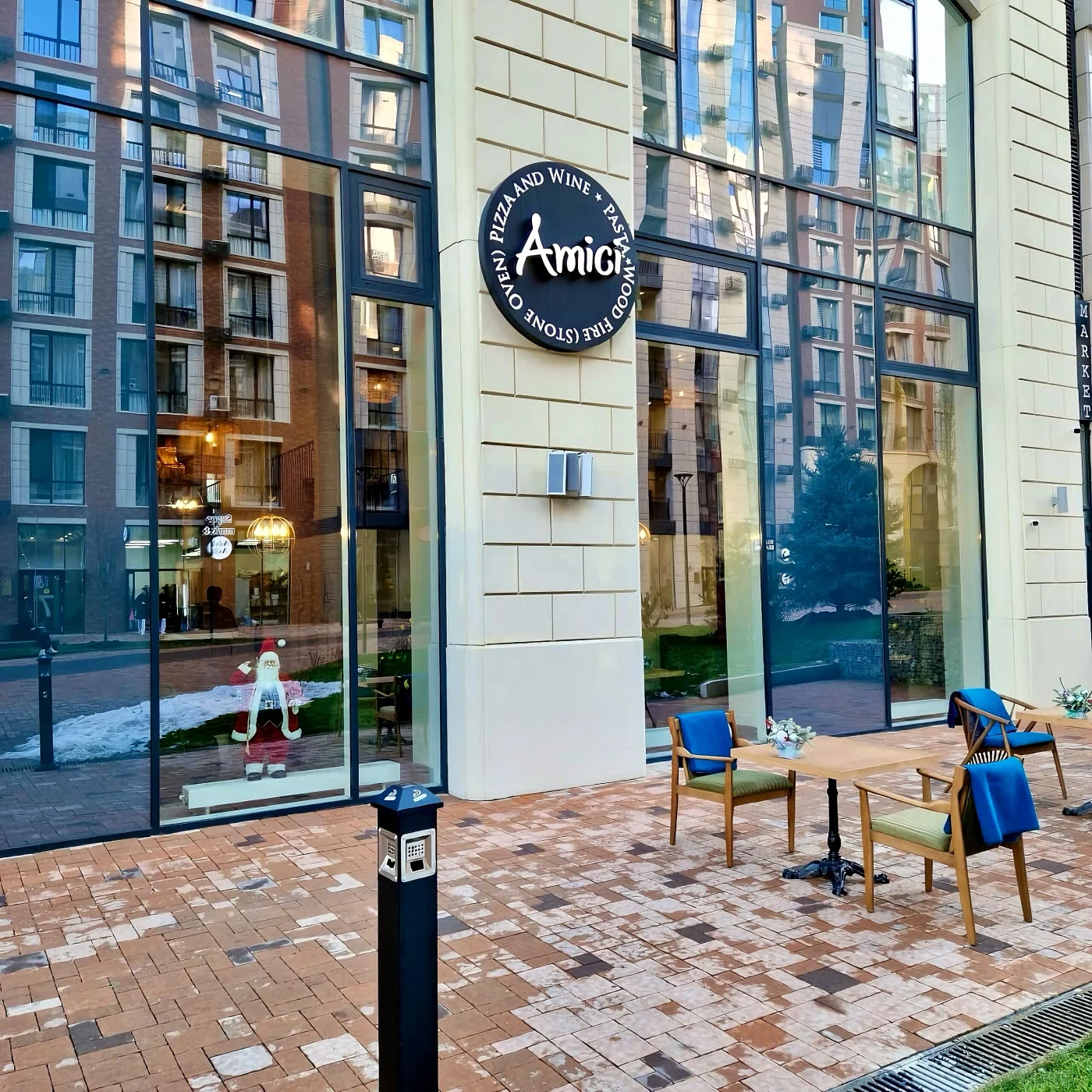 Amici